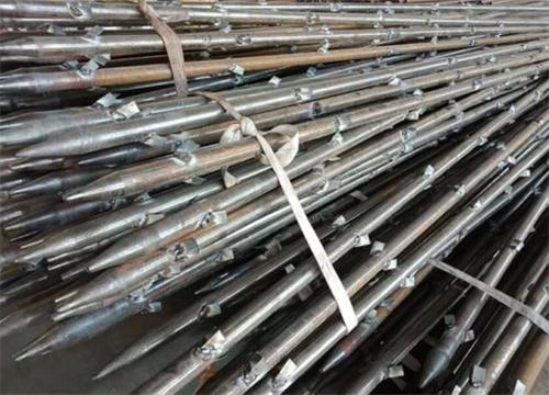 毛感乡管棚钢花管加工